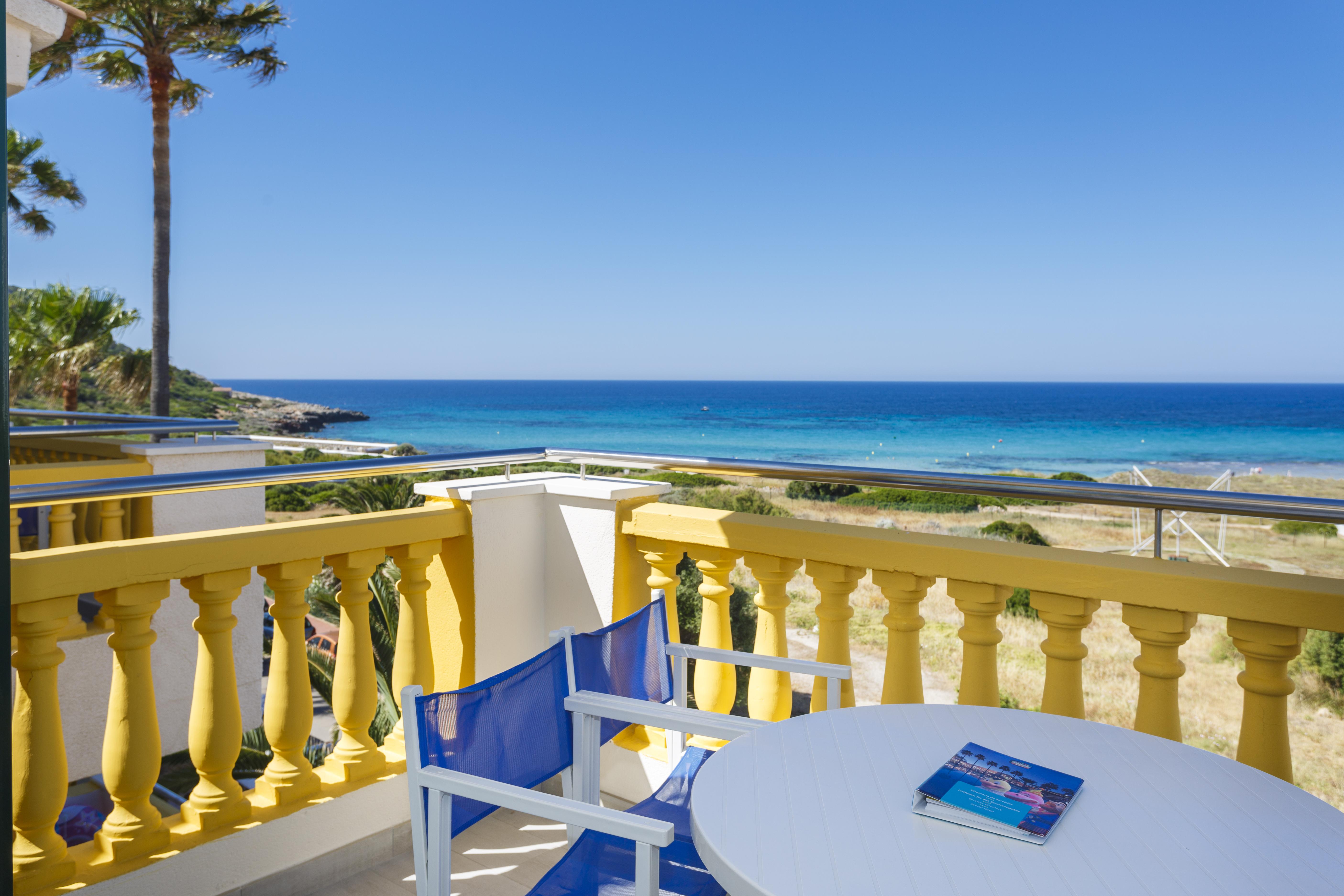 Готель Royal Son Bou Family Club Екстер'єр фото