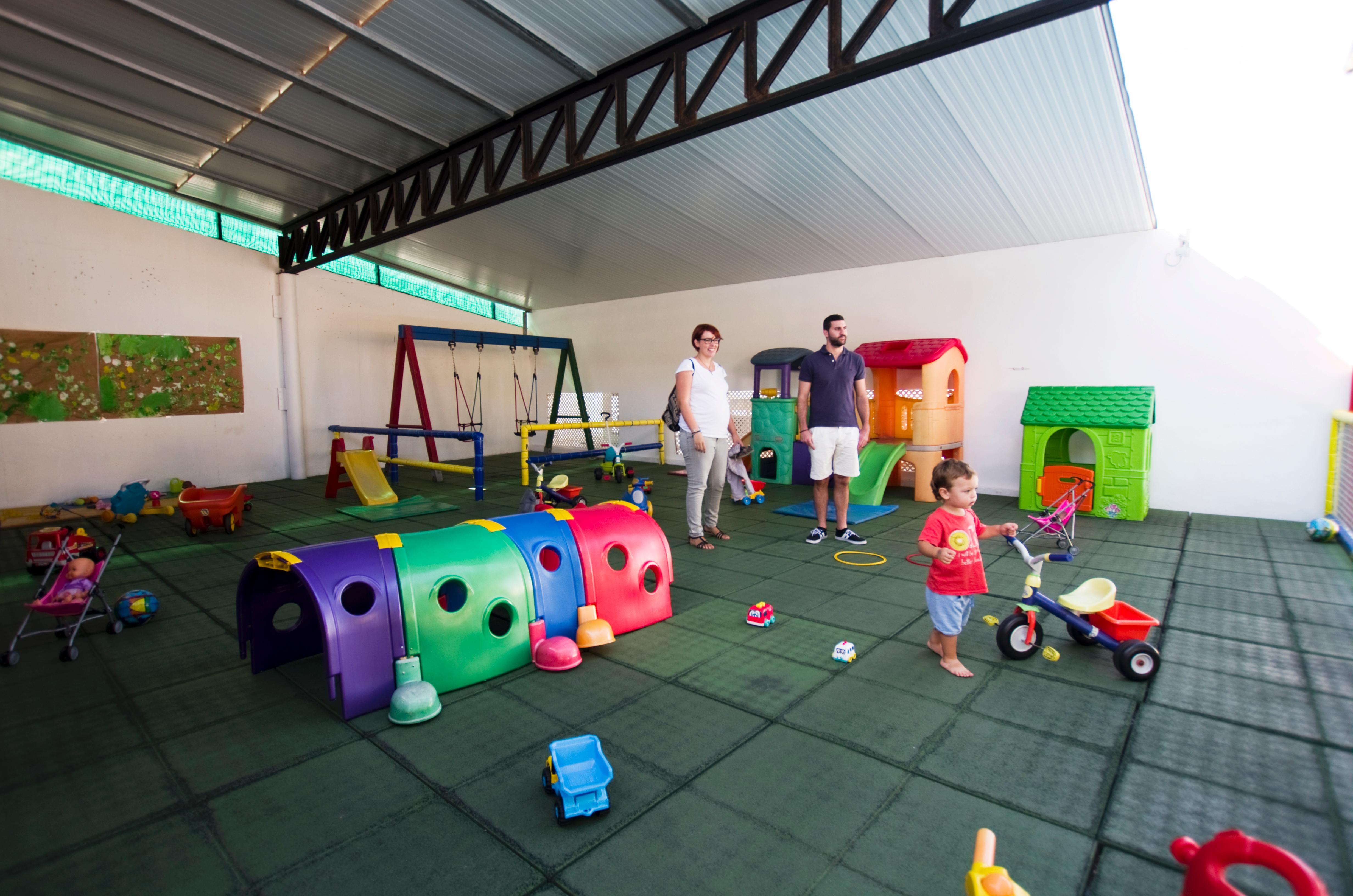 Готель Royal Son Bou Family Club Екстер'єр фото